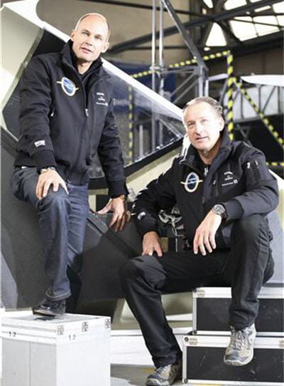 le duo à l'origine de ce projet solar impulse : bertrand piccard, à gauche, et