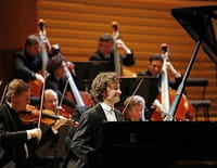 Christoph von Dohnányi dirige Mendelssohn, Beethoven et Schubert