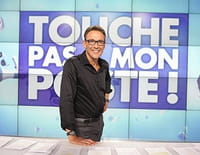 Touche pas à mon poste