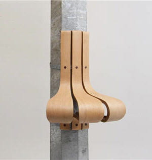le siège s'adapte aux lampadaires de forme cylindrique et octogonale.