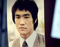 Trop jeune pour mourir : Bruce Lee, l'homme qui apprit à Hollywood à se battre