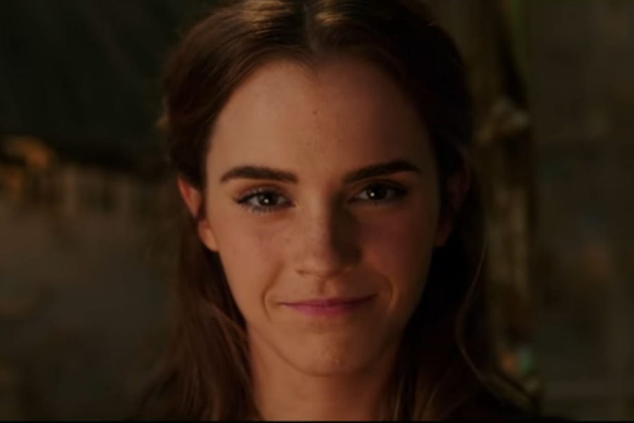 Streaming La Belle Et La Bete Emma Watson La Belle et la Bête : Emma Watson découvre le château dans la première