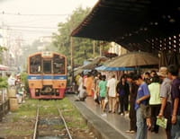 Des trains pas comme les autres : Thaïlande