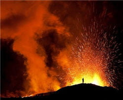 la dernière éruption de ce volcan date de 1821.