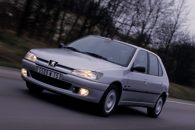 Voiture de François Fillon : Peugeot 306