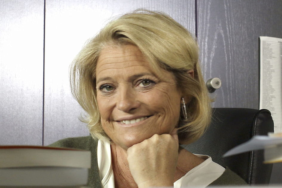 26&nbsp;:&nbsp;Marina Carr&egrave;re d'Encausse sur France 5