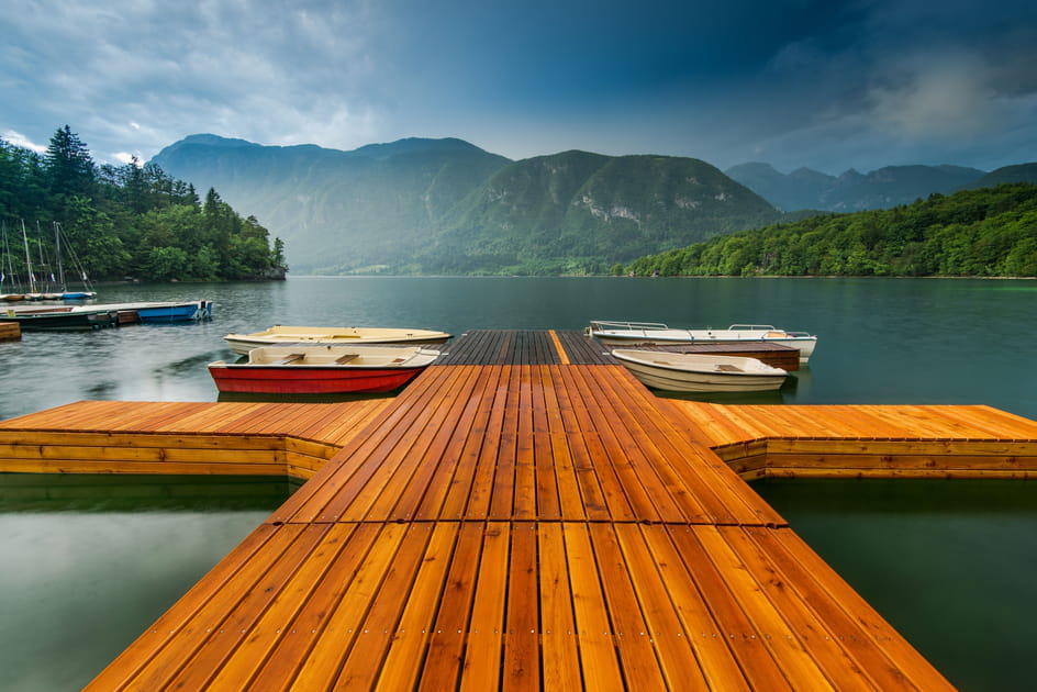 Le lac de Bohinj, le plus grand lac glaciaire de Slov&eacute;nie