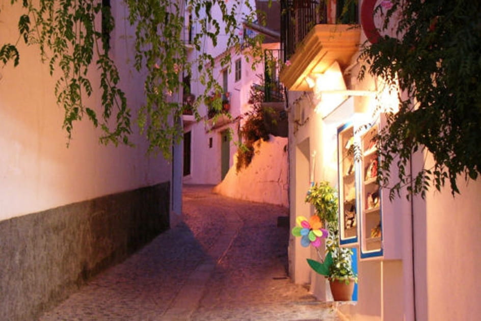 Ibiza, l'envers de la f&ecirc;te
