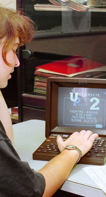 Le minitel&nbsp;: 3615&nbsp;ROSE
