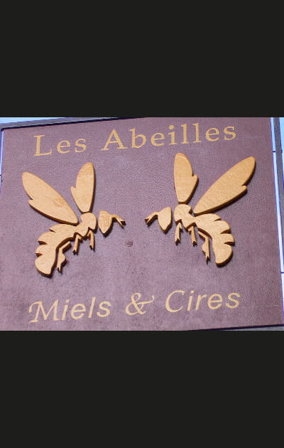 Les Abeilles