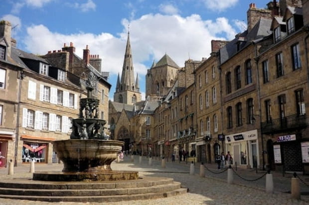 100 lieux incontournables de la Bretagne : Guingamp, la belle