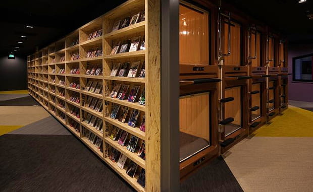 Booth Netcafe & Capsule Tokyo, Japon