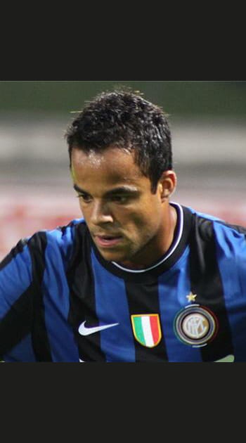 Alessandro Mancini d&eacute;rape &agrave;&nbsp;la&nbsp;f&ecirc;te de Ronaldinho