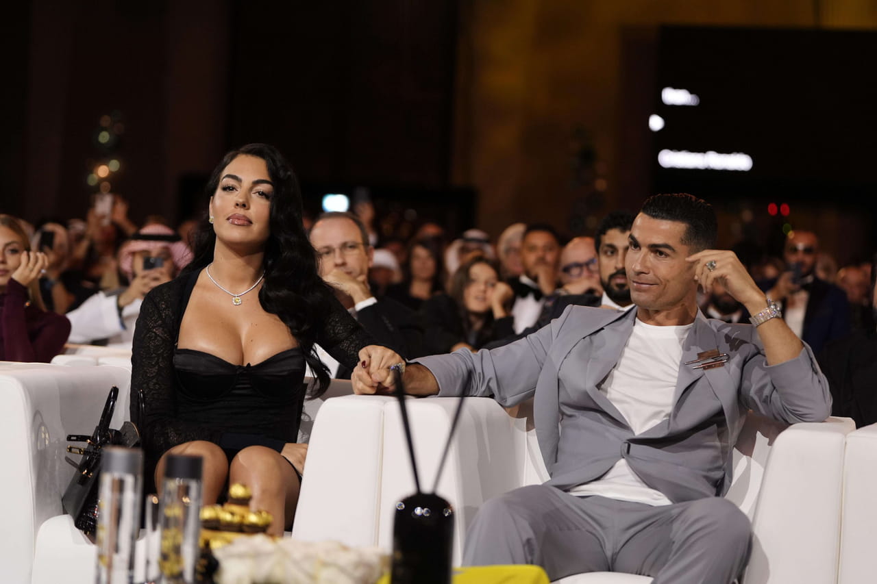 Cristiano Ronaldo va se marier, les détails de son contrat de mariage avec Georgina sont fous