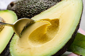 Ces 7&nbsp;aliments contiennent encore plus de bonnes graisses que l'avocat