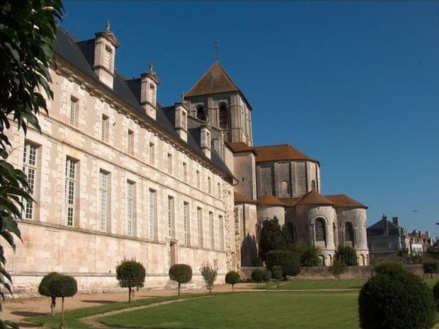 Abbatiale de Saint-Savin sur Gartempe