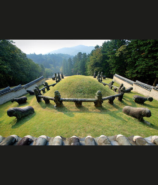 Les tombes royales de la dynastie Joseon en&nbsp;r&eacute;publique&nbsp;de&nbsp;Cor&eacute;e