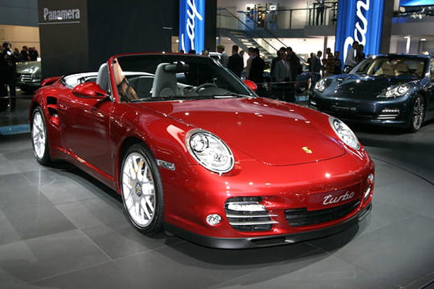 Porsche 911 : 706 euros pour une livraison à l'usine