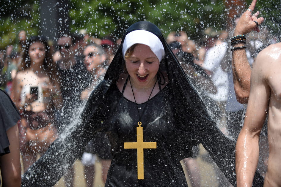 Looks improbables au Hellfest