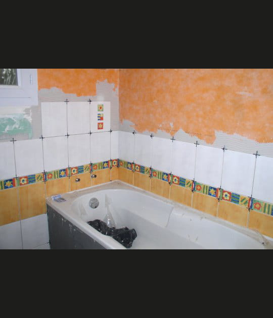 Poser la fa&iuml;ence murale