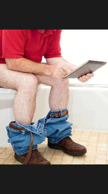 De la lecture aux toilettes