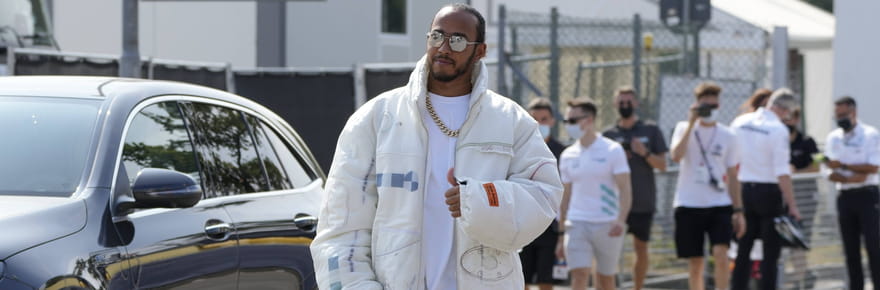 &quot;Je vous demande de garder Roscoe dans vos pens&eacute;es et vos pri&egrave;res&quot;&nbsp;: la terrible annonce de Lewis Hamilton