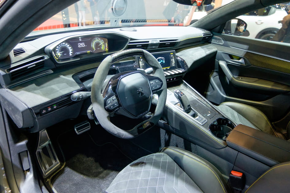 Une sellerie in&eacute;dite &agrave; bord de la 508&nbsp;Peugeot Sport Engineered