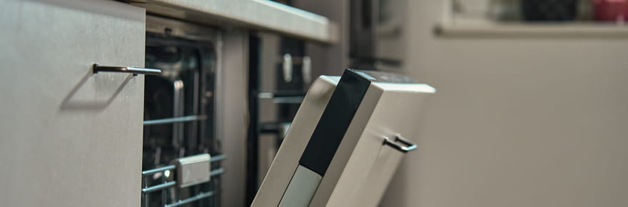 Faut-il ouvrir le lave-vaisselle tout de suite ou le laisser refroidir&nbsp;? Beaucoup font l'erreur, il y a un moment id&eacute;al &agrave; conna&icirc;tre