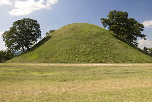 Le parc des Tumuli en Corée du Sud