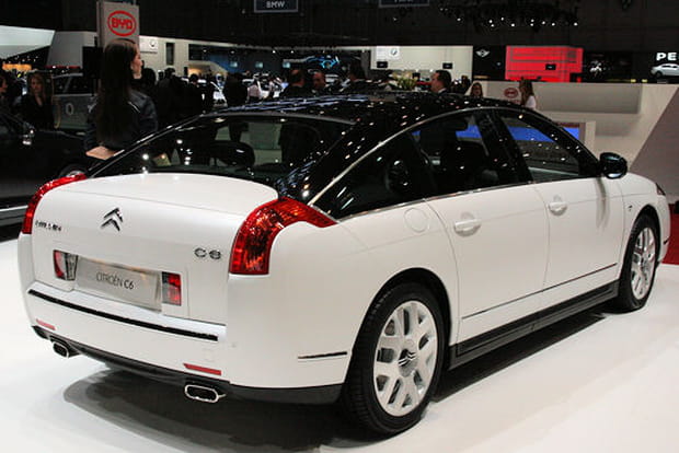 Citroën C6 Noir et blanc : série spéciale