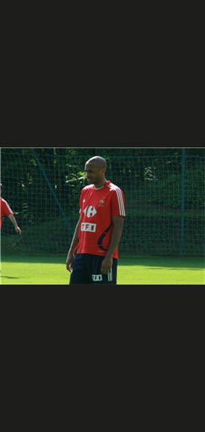 Thierry Henry et les questions ridicules