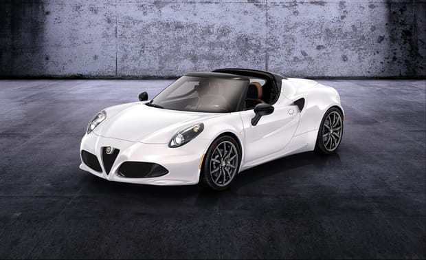 Alfa Romeo 4C Spider, sportif mais couteux