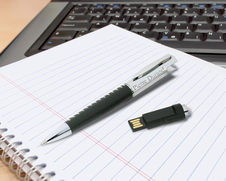 Stylo USB 2&nbsp;Go personnalis&eacute;