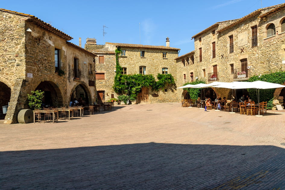 Monells