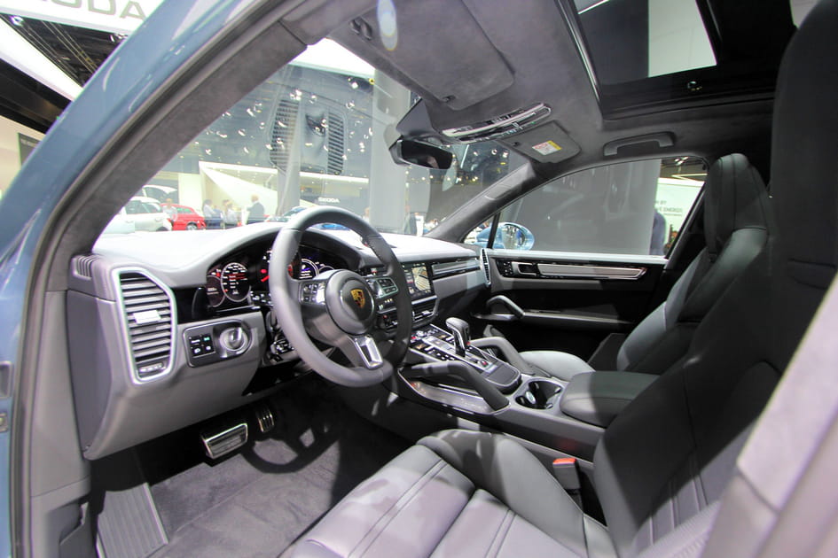 A l'int&eacute;rieur
