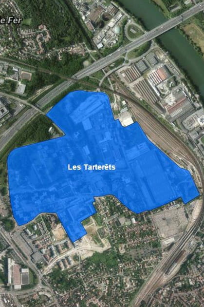 Corbeil-Essonnes : cit&eacute; des Tarter&ecirc;ts