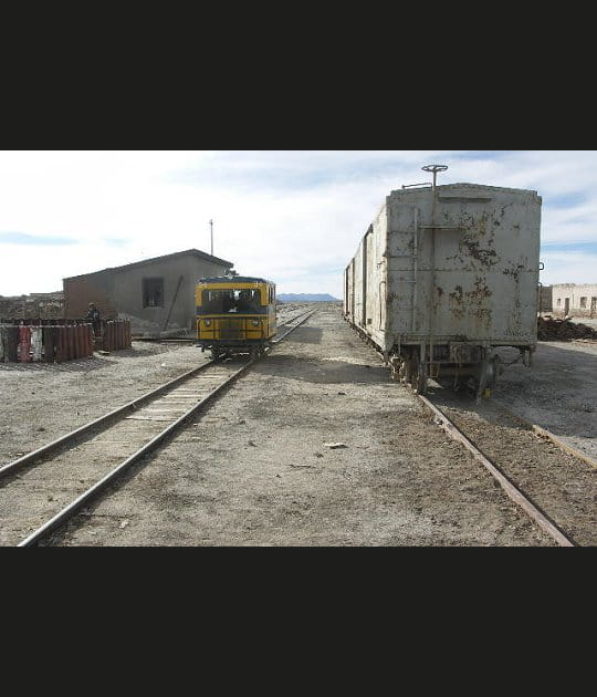 Un train peut en cacher un autre &agrave; Uyuni