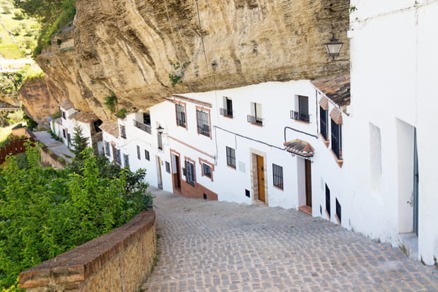 Setenil de las Bodegas en Andalousie