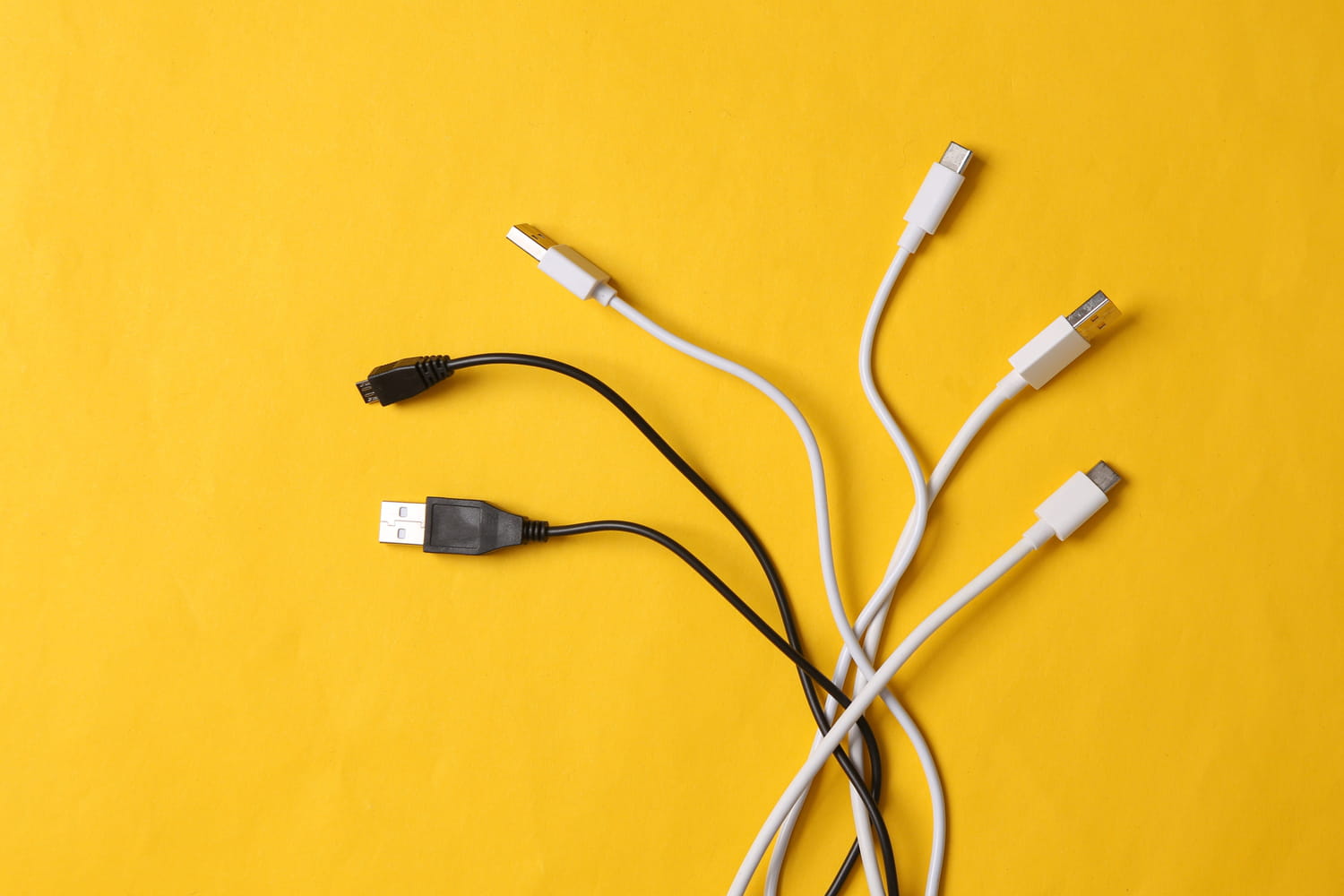 L'UE change à nouveau ses règles : tous ces chargeurs seront bientôt obsolètes