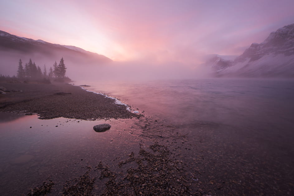 Grand angle sur le lac