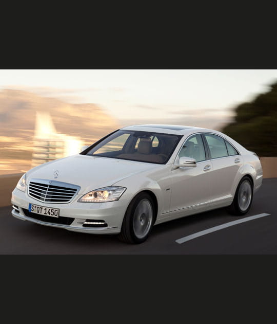 Mercedes-Benz S400&nbsp;Hybrid (W 221)