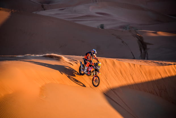 Toby Price grimpe sur la boîte