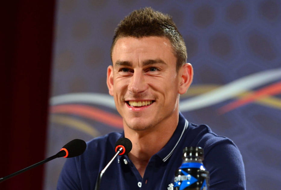Laurent Koscielny, associ&eacute; dans une entreprise d'accord&eacute;ons
