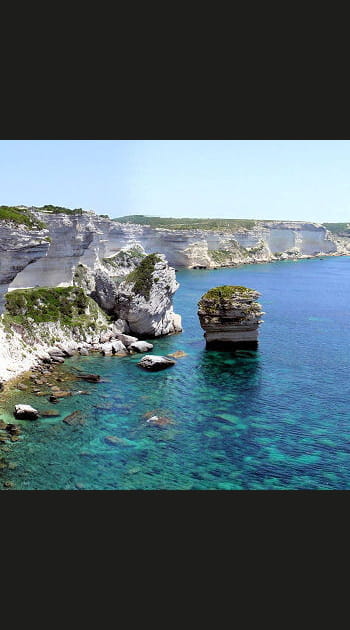 En Corse, la ville de Bonifacio