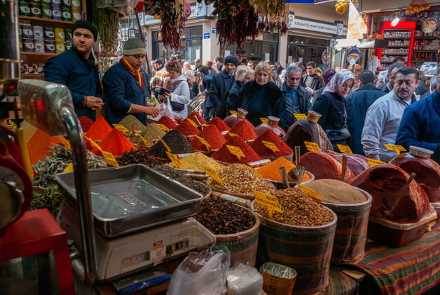 Faire son marché au Bazar égyptien