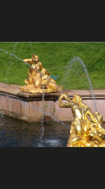 Les jardins du palais de Peterhof