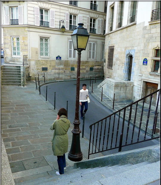 La rue des Ursins