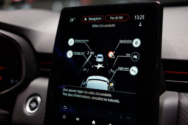 Un menu pour activer les aides à la conduite