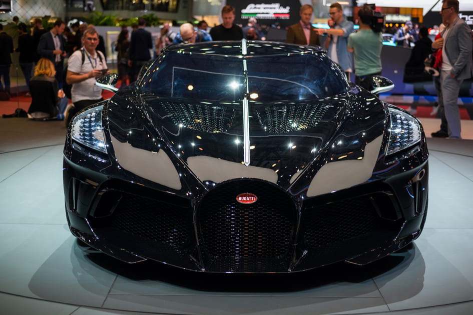 Une face avant plus large que les autres Bugatti