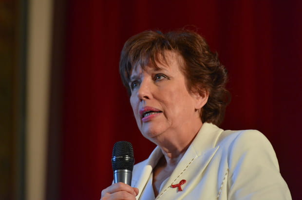 Roselyne Bachelot contre la presse à ragots